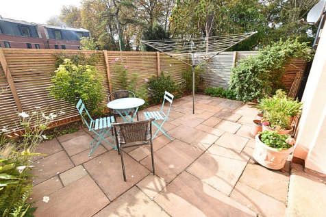 THE GARDEN