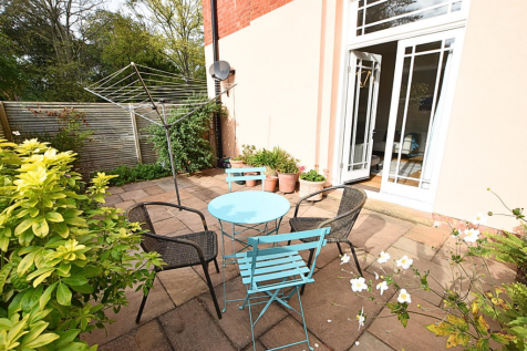 THE GARDEN