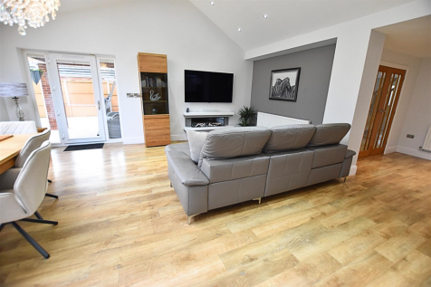 LIVING DINING KITCHEN