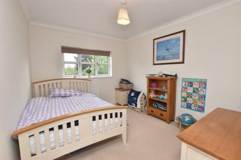 BEDROOM 4 (REAR)