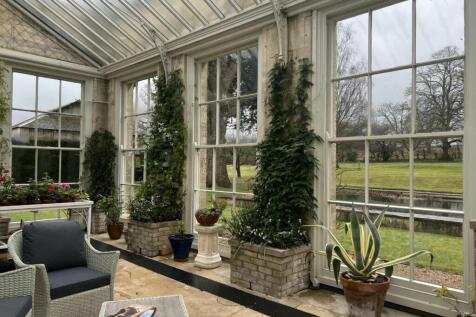 Orangery Internal 2.jpg