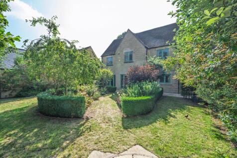 Rear &amp; Garden