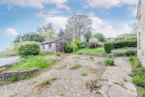 Driveway, Garage &amp; Garden