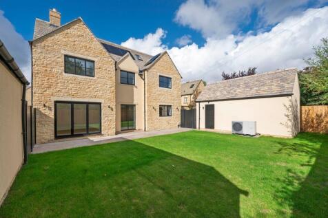 Rear &amp; Garden