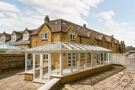 Rear &amp; Garden
