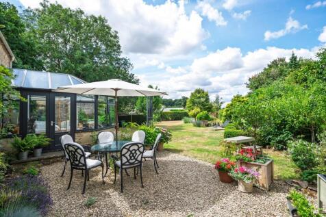Rear &amp; Garden