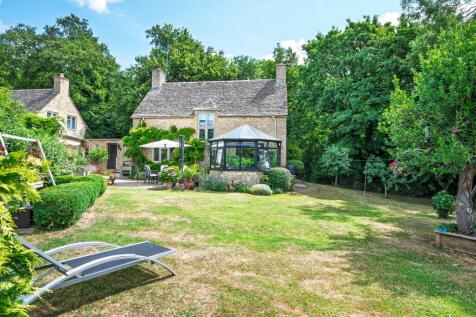 Rear &amp; Garden