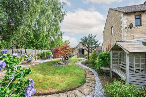 Rear &amp; Garden