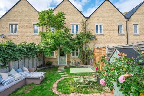 Rear &amp; Garden