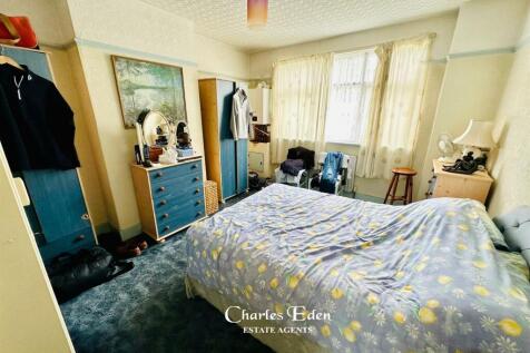 Bedroom Two.jpg