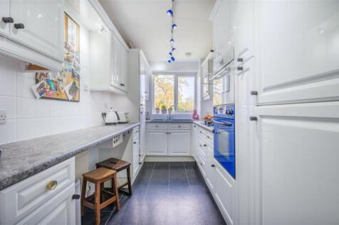 Kitchen.jpeg