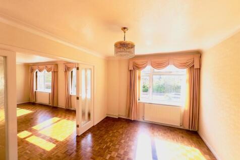 Dining Room/Bed 3.jpg