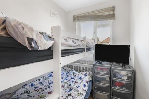 Bedroom 3.jpg