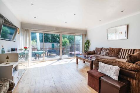 210b Ravensbourne Avenue (3 of 33).jpg