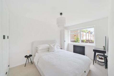 Bedroom.jpg