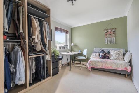 Bedroom 2.jpg