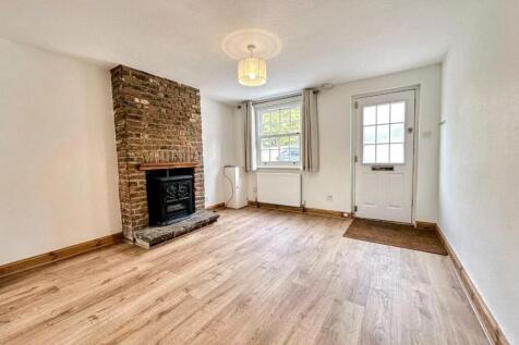 living room 2.jpg