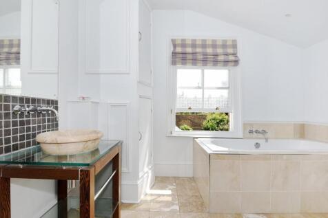 Bath.JPG