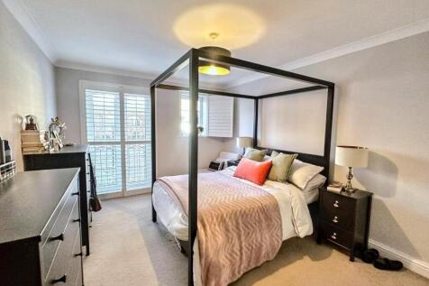 WhatsApp Image 20251024 at 111111_06bda215.jpg