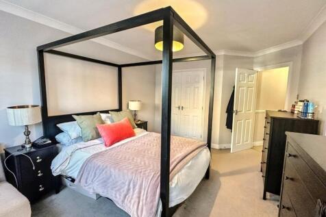 WhatsApp Image 20251024 at 111111_7af58df9.jpg