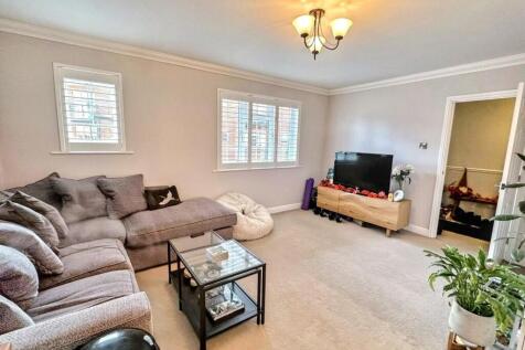 WhatsApp Image 20251024 at 111111_77d8c61b.jpg