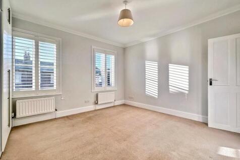 WhatsApp Image 20251203 at 113936_9ec8cf80.jpg