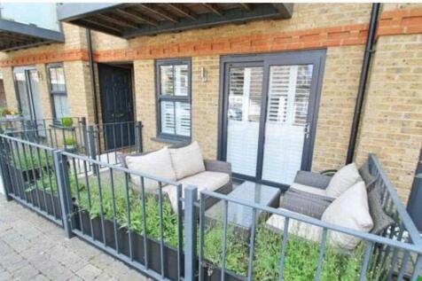 COURTYARD GARDEN