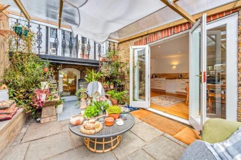 Property Image 9