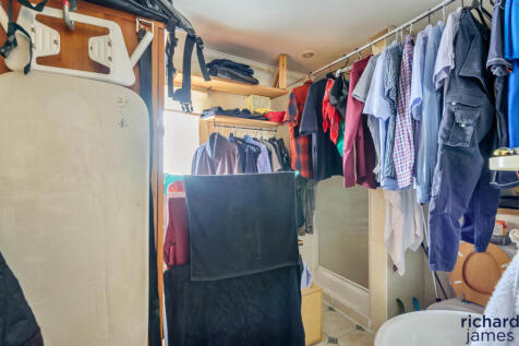 f7a78e97-eb51-45e...