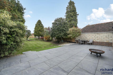 82194fb6b671455092501b4b91d6be34