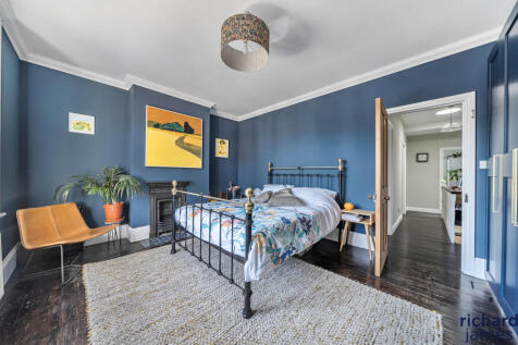 5827fae075594734995adc5cbd2a52b0