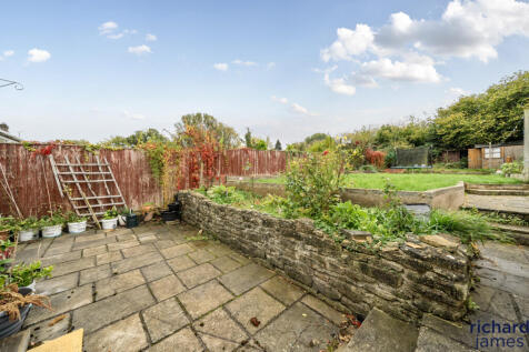 7411b5b5aae34b308ee441961008a3cf