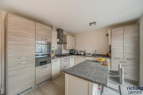 7a818e8323684a5a9cec97a2390cf92c