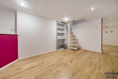 d71d1708c9d744a58008db1e27335a67