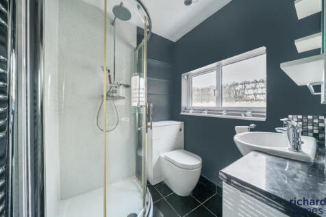 63b4037db41846f38f0aa98fdd1021ba