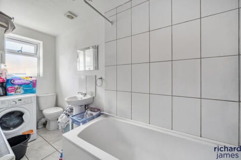 725872b6032d4eaeb27c0b4d81014128