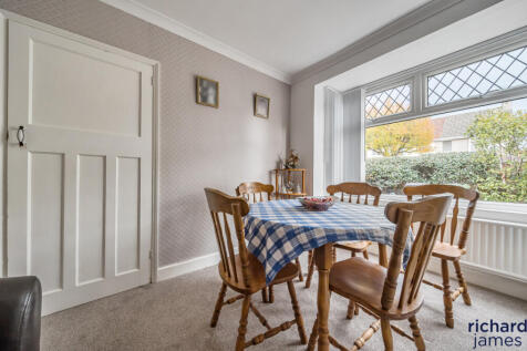 6edeb0d53a1143a089d9dada55e7b8a7