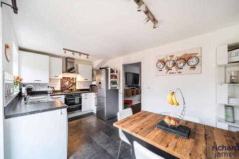 6d6abd0e183044ae9ec516b1bda3e768