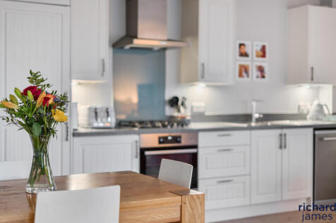 9dc87cecd398488f8054ef7fbf2422ec