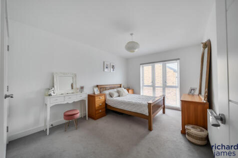 25a95973b629438a977c3bbcd6259612