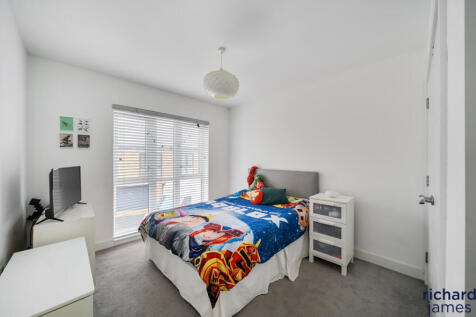 e25104fe78064b08bdf6ec791a3f51fc