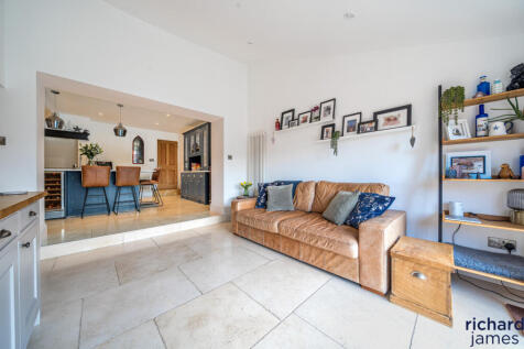 c60fb16ee3f94dc298def25351b6f423