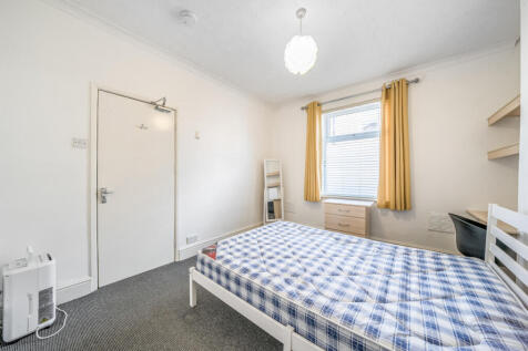 1358608-2-68d5469...