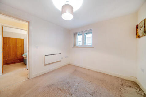 1361842-5-68e5031...