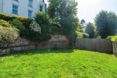 1320396-2-6870f87...