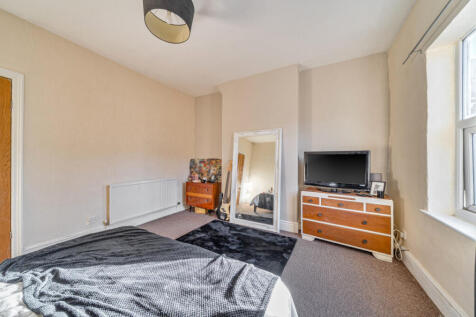 1375880-9-692594d...