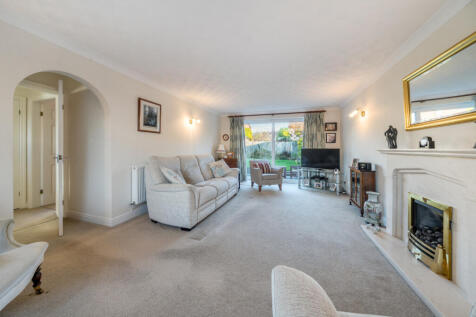 1382742-6-691deee...