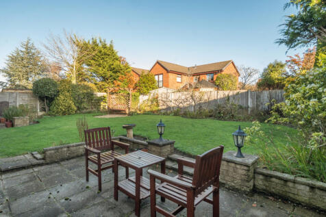 1382742-3-691deec...