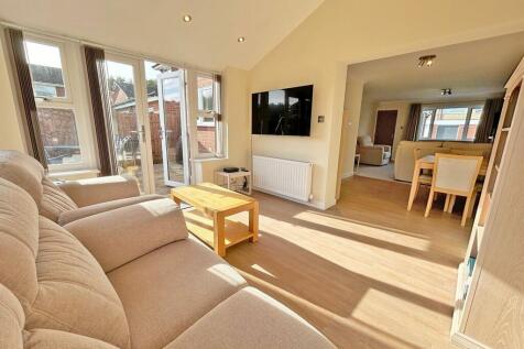 Rear lounge