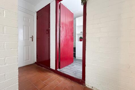 Utility room/outhouse
